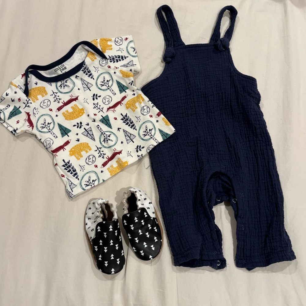 Chick Pea overall set + moccasins